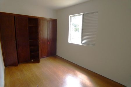 Apartamento à venda com 100m², 3 quartos e 2 vagasQuarto 1