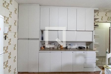 Casa à venda com 300m², 5 quartos e 4 vagas