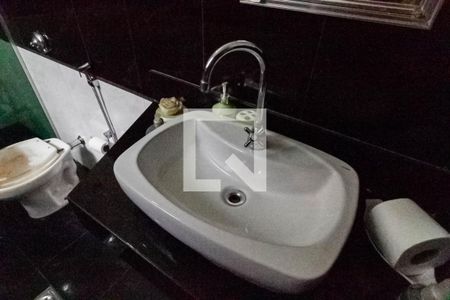 Casa à venda com 300m², 5 quartos e 4 vagas