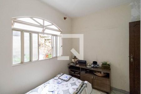 Casa à venda com 300m², 5 quartos e 4 vagas