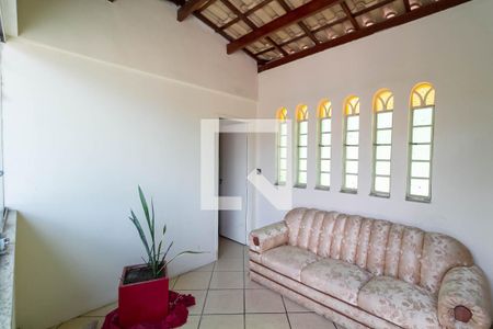 Casa à venda com 300m², 5 quartos e 4 vagas