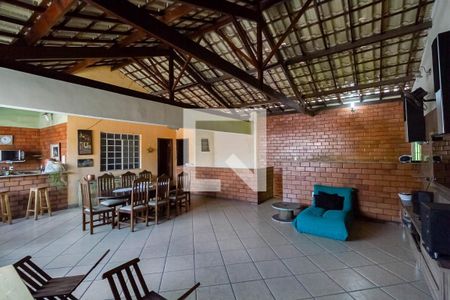 Casa à venda com 300m², 5 quartos e 4 vagas