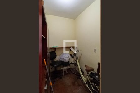 Casa à venda com 300m², 5 quartos e 4 vagas