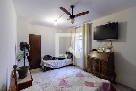 Casa à venda com 300m², 5 quartos e 4 vagas