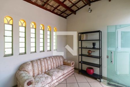 Casa à venda com 300m², 5 quartos e 4 vagas