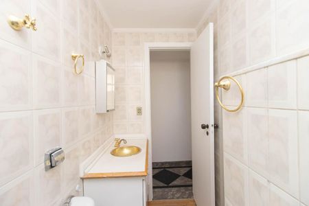 Apartamento à venda com 82m², 3 quartos e 2 vagasBanheiro Social