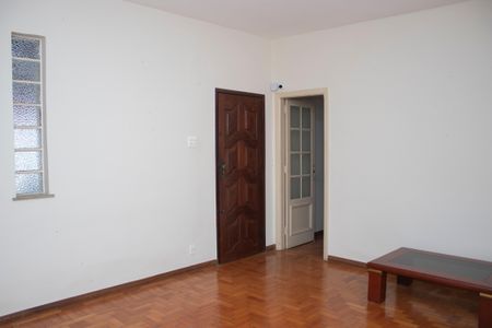 Casa para alugar com 273m², 6 quartos e 2 vagasSala 1