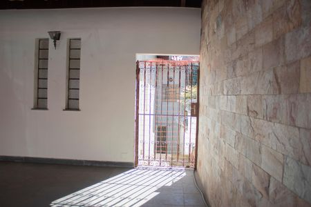 Casa para alugar com 273m², 6 quartos e 2 vagasÁrea Externa