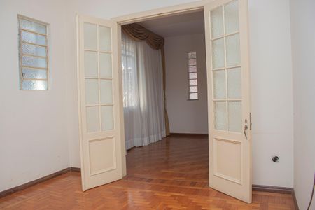 Casa para alugar com 273m², 6 quartos e 2 vagasSala 2