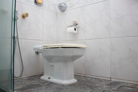 Casa para alugar com 273m², 6 quartos e 2 vagasBanheiro Social 1