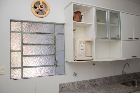 Casa para alugar com 273m², 6 quartos e 2 vagasCozinha