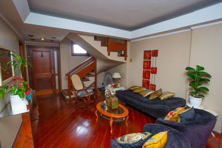 Apartamento à venda com 412m², 5 quartos e 2 vagas Apartamento à venda com 412m², 5 quartos e 2 vagasSala 1