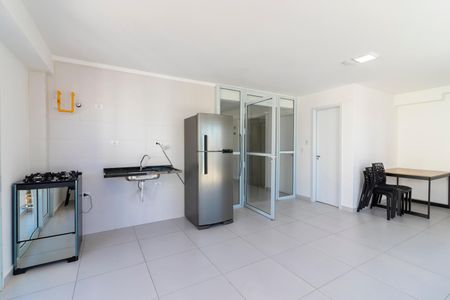 Apartamento à venda com 46m², 2 quartos e 1 vagaÁrea comum - Salão de festas