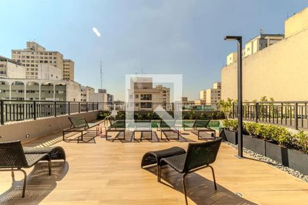 Apartamento à venda com 24m², 1 quarto e sem vaga Apartamento à venda com 24m², 1 quarto e sem vagaPiscina