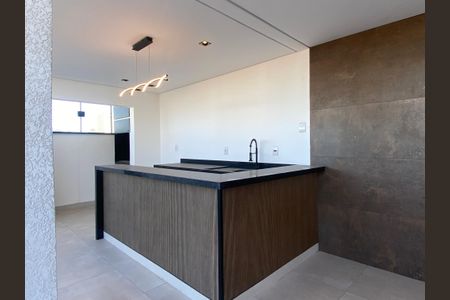 Apartamento à venda com 36m², 2 quartos e sem vaga Apartamento à venda com 36m², 2 quartos e sem vagaChurrasqueira