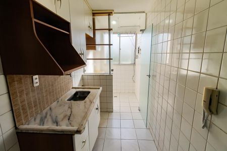 Apartamento à venda com 54m², 2 quartos e 1 vaga Apartamento à venda com 54m², 2 quartos e 1 vagaCozinha