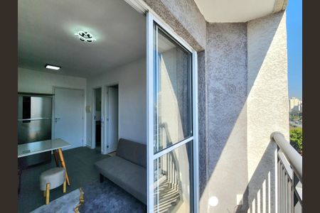 Apartamento à venda com 36m², 2 quartos e sem vaga Apartamento à venda com 36m², 2 quartos e sem vagaVaranda