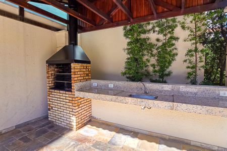 Apartamento à venda com 72m², 3 quartos e 1 vagaÁrea comum - Churrasqueira 2