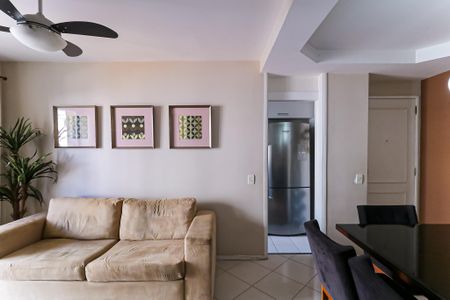 Apartamento à venda com 72m², 3 quartos e 1 vagaSala