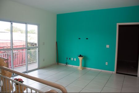 Casa para alugar com 120m², 3 quartos e 4 vagasSala