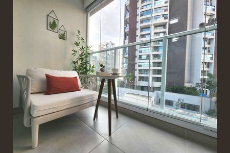 Studio para alugar com 26m², 1 quarto e sem vaga Studio para alugar com 26m², 1 quarto e sem vagaVaranda