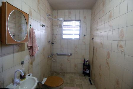 Casa à venda com 122m², 2 quartos e 3 vagasBanheiro