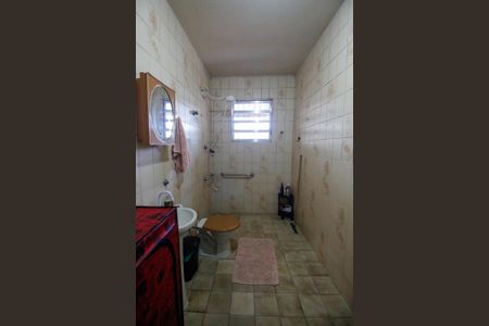 Casa à venda com 122m², 2 quartos e 3 vagasBanheiro