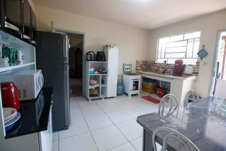 Casa à venda com 122m², 2 quartos e 3 vagasCozinha