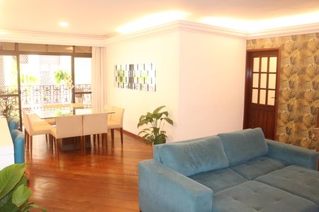 Apartamento à venda com 145m², 3 quartos e 1 vagaSala