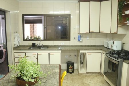 Apartamento à venda com 145m², 3 quartos e 1 vagaCozinha
