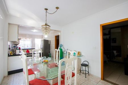 Casa à venda com 245m², 3 quartos e 2 vagasCopa