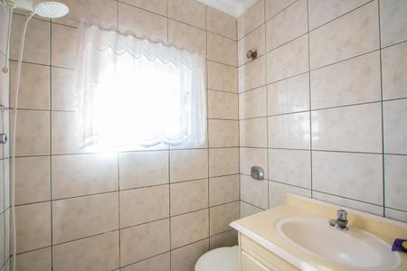 Casa à venda com 245m², 3 quartos e 2 vagasBanheiro de serviço