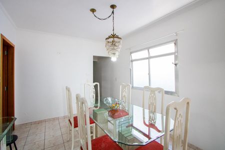 Casa à venda com 245m², 3 quartos e 2 vagasCopa