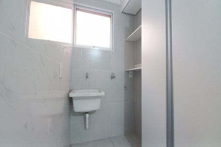Apartamento à venda com 40m², 2 quartos e 1 vagaÁrea de Serviço