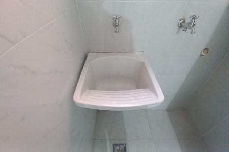 Apartamento à venda com 40m², 2 quartos e 1 vagaÁrea de Serviço