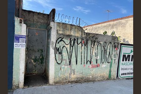 Casa para alugar com 60m², 1 quarto e sem vaga Casa para alugar com 60m², 1 quarto e sem vagaFachada