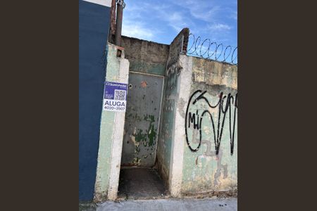 Casa para alugar com 60m², 1 quarto e sem vaga Casa para alugar com 60m², 1 quarto e sem vagaFachada