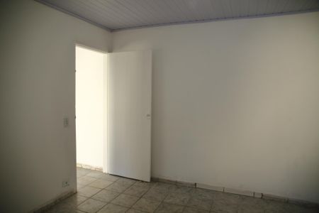 Casa para alugar com 60m², 1 quarto e sem vagaQuarto