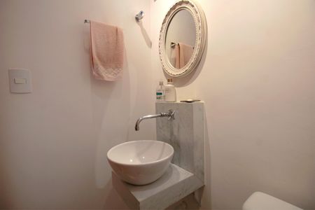 Apartamento para alugar com 82m², 3 quartos e 2 vagasLavabo 