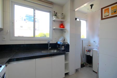 Apartamento para alugar com 82m², 3 quartos e 2 vagasCozinha