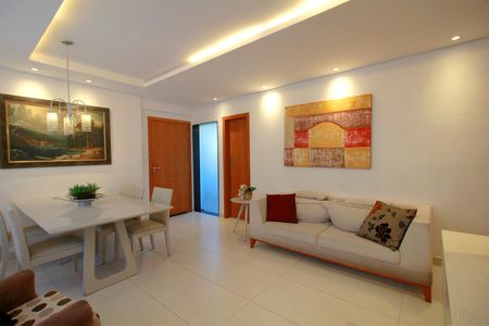 Apartamento para alugar com 82m², 3 quartos e 2 vagasSala