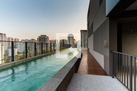 Studio para alugar com 25m², 1 quarto e sem vagaPiscina