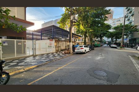 Apartamento para alugar com 112m², 2 quartos e sem vagaVista da Rua