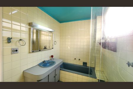 Apartamento para alugar com 112m², 2 quartos e sem vagaBanheiro