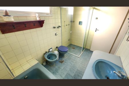 Apartamento para alugar com 112m², 2 quartos e sem vagaBanheiro