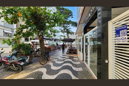 Apartamento para alugar com 112m², 2 quartos e sem vagaVista da Rua