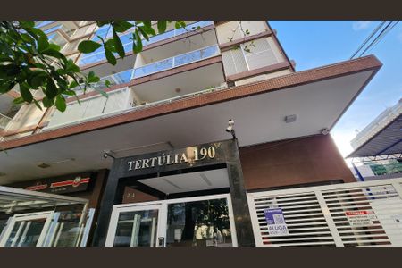 Apartamento para alugar com 112m², 2 quartos e sem vagaFachada