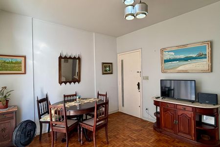 Apartamento para alugar com 112m², 2 quartos e sem vaga Apartamento para alugar com 112m², 2 quartos e sem vagaSala