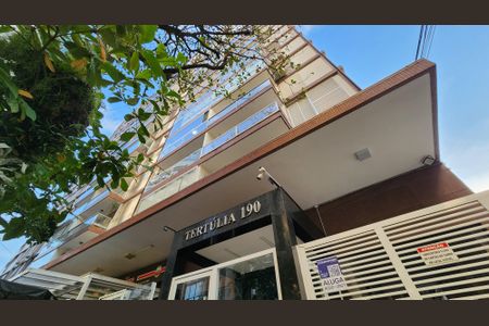 Apartamento para alugar com 112m², 2 quartos e sem vagaFachada