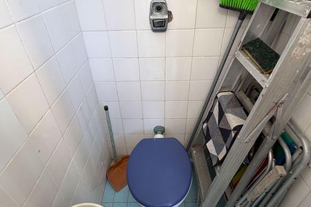 Apartamento para alugar com 112m², 2 quartos e sem vaga Apartamento para alugar com 112m², 2 quartos e sem vagaBanheiro de Serviço